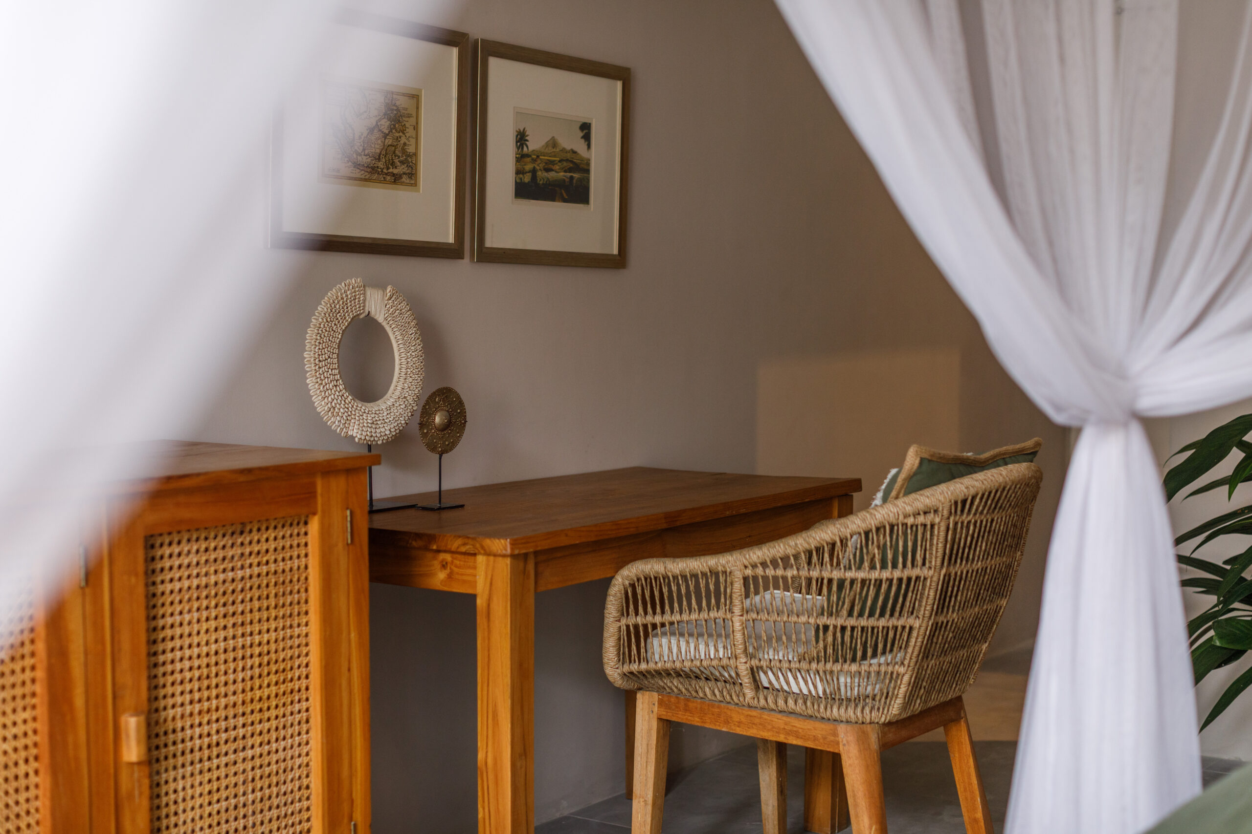 bloomfield_hotel_umalas_bali_deluxe_palm_room_(6)
