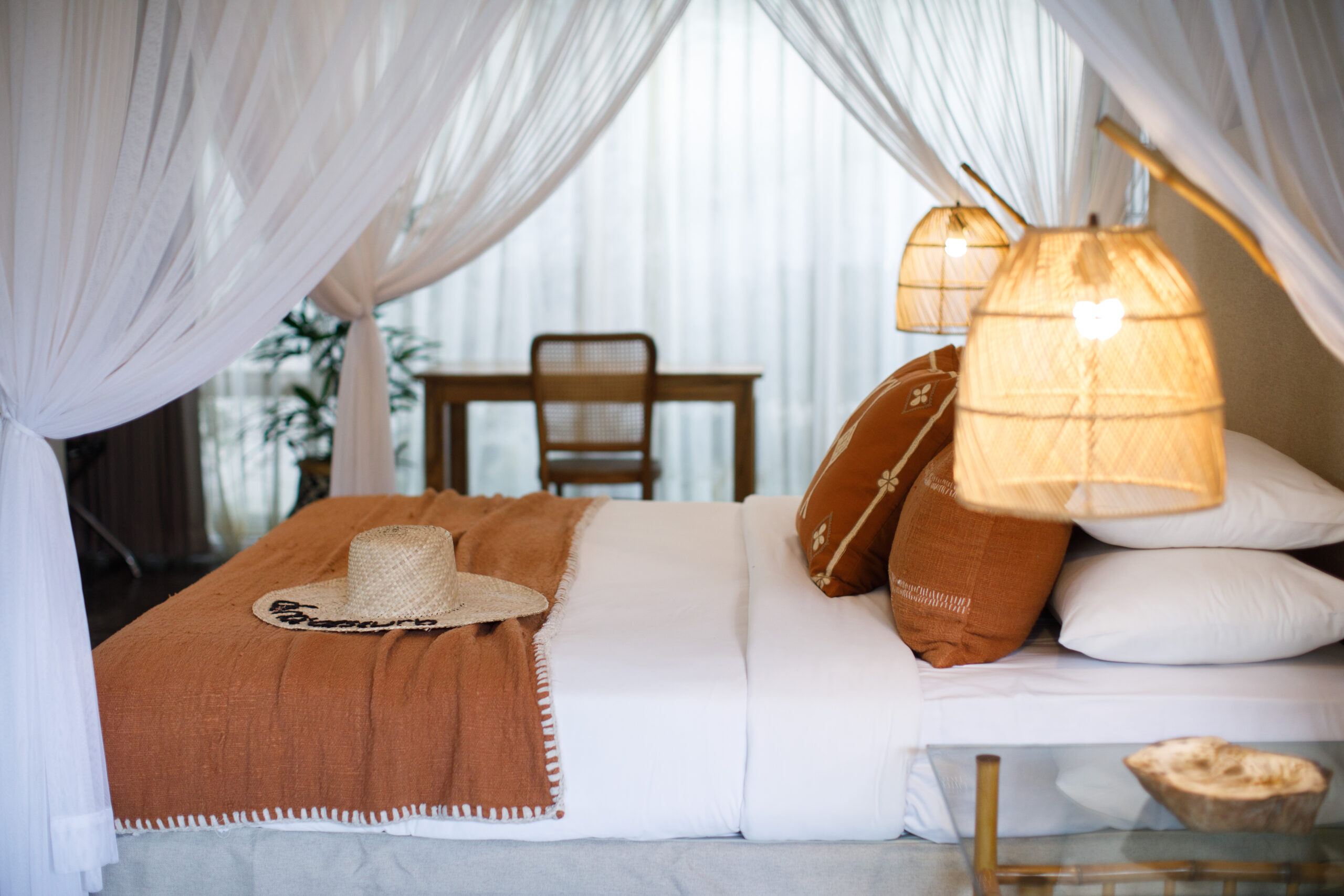 bloomfield_hotel_umalas_bali_deluxe_pool_room_(1)