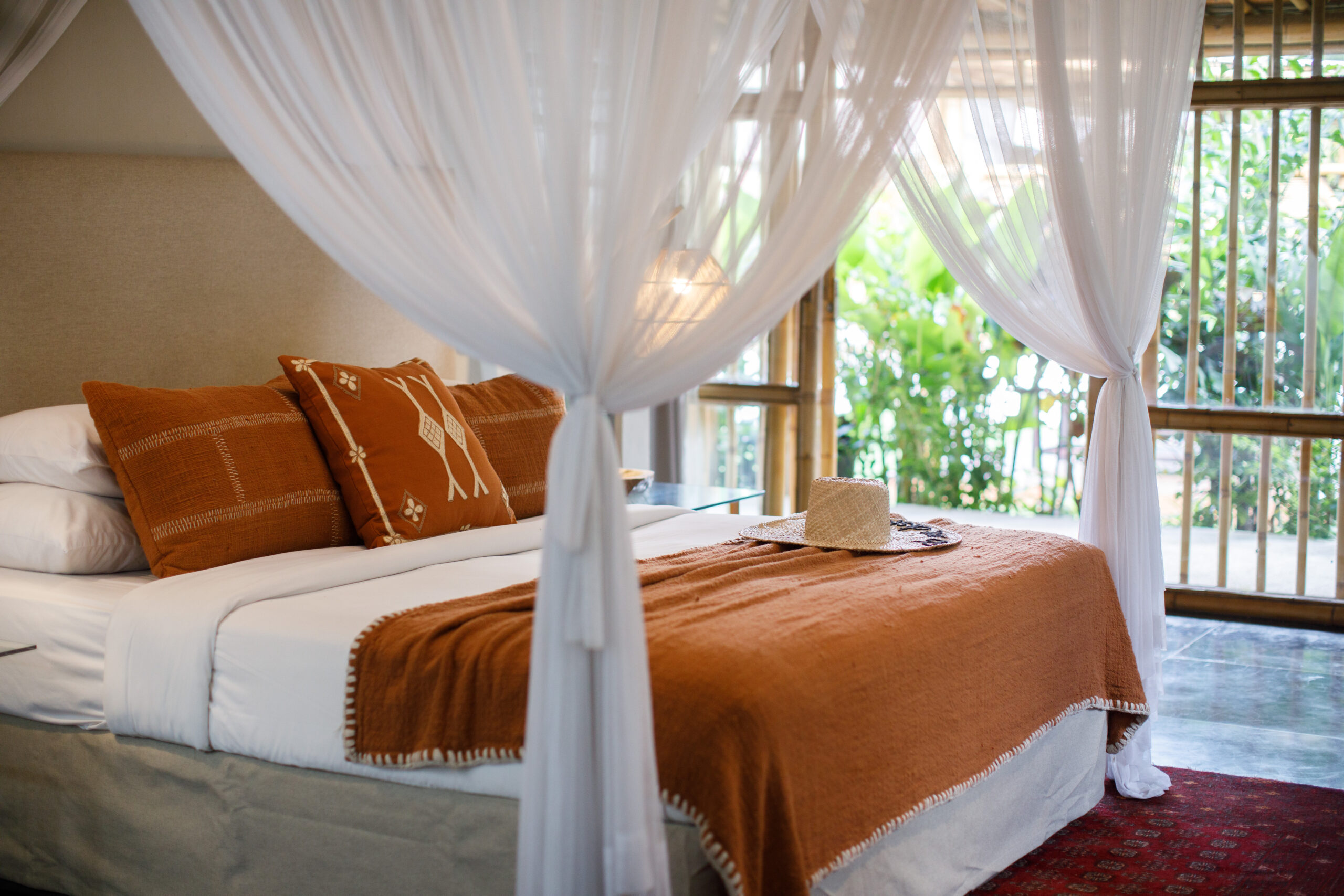 bloomfield_hotel_umalas_bali_deluxe_pool_room_(3)