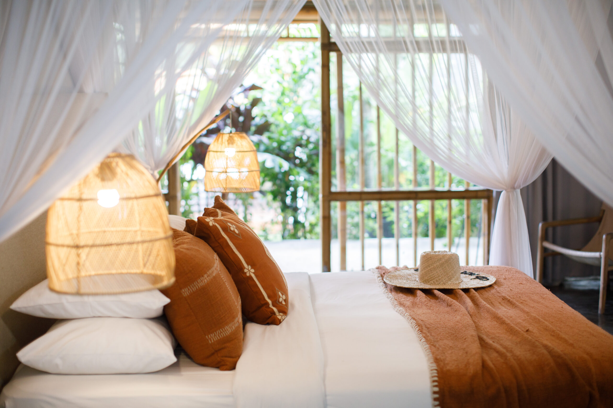 bloomfield_hotel_umalas_bali_deluxe_pool_room_(4)