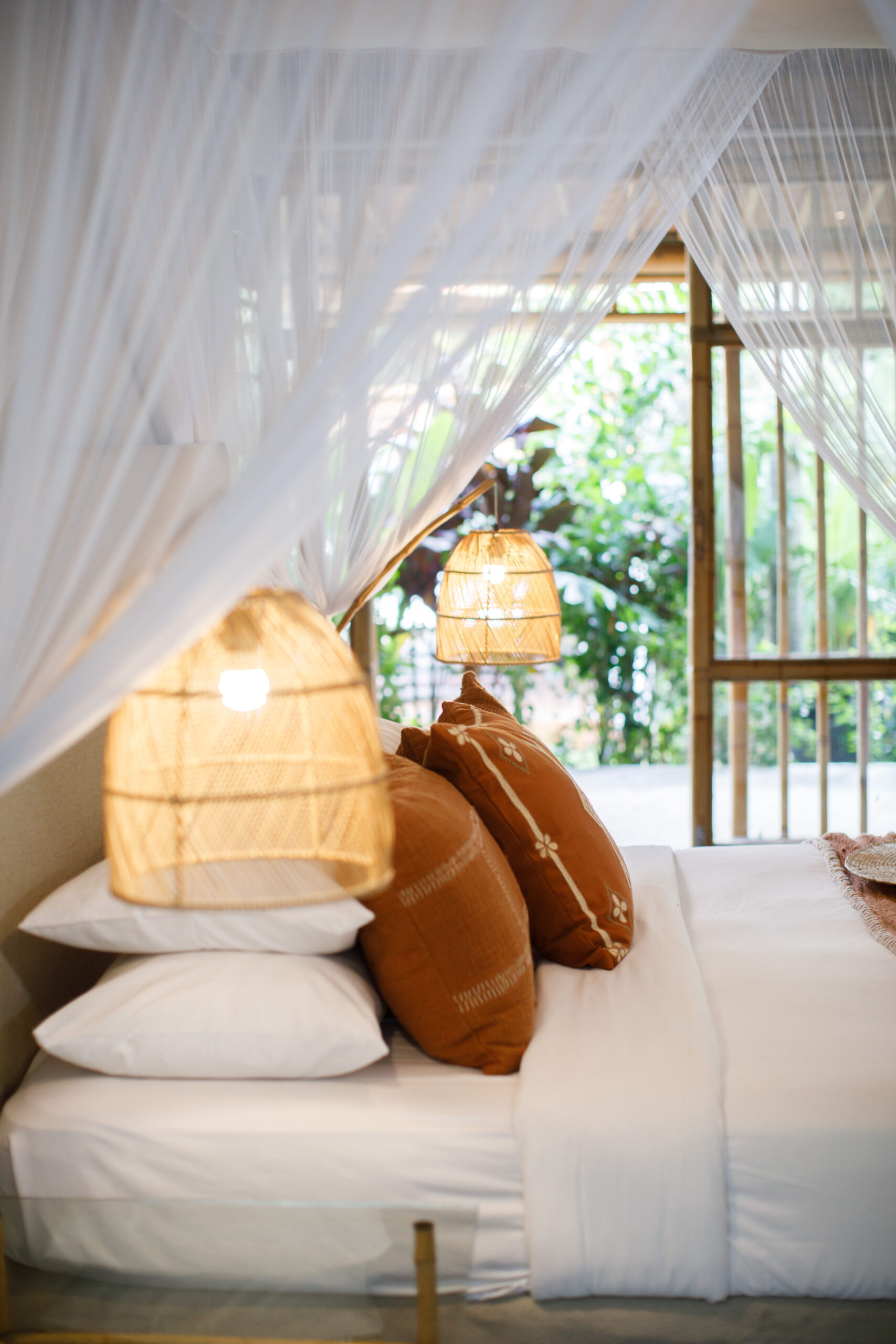 bloomfield_hotel_umalas_bali_deluxe_pool_room_(5)