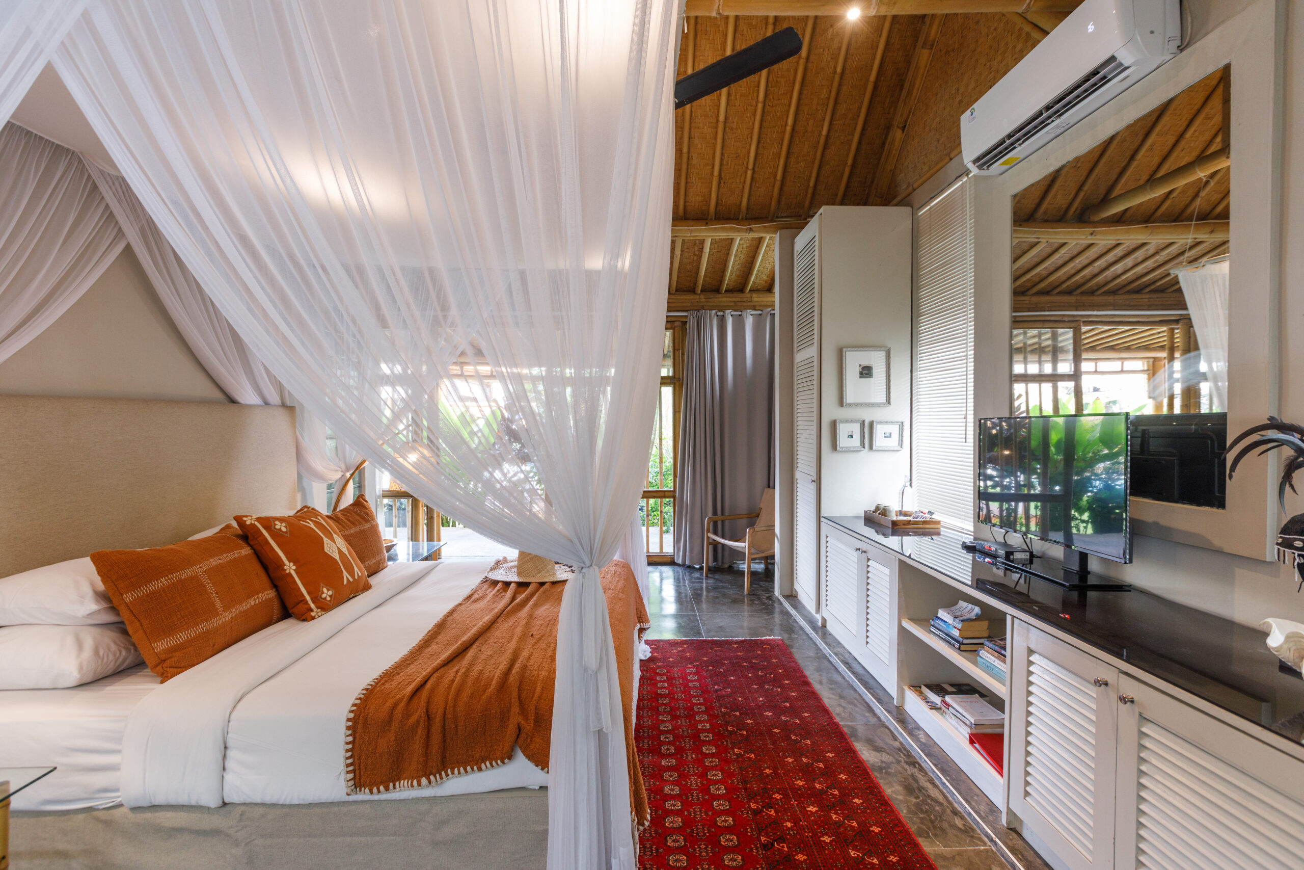 bloomfield_hotel_umalas_bali_deluxe_pool_room_(9)