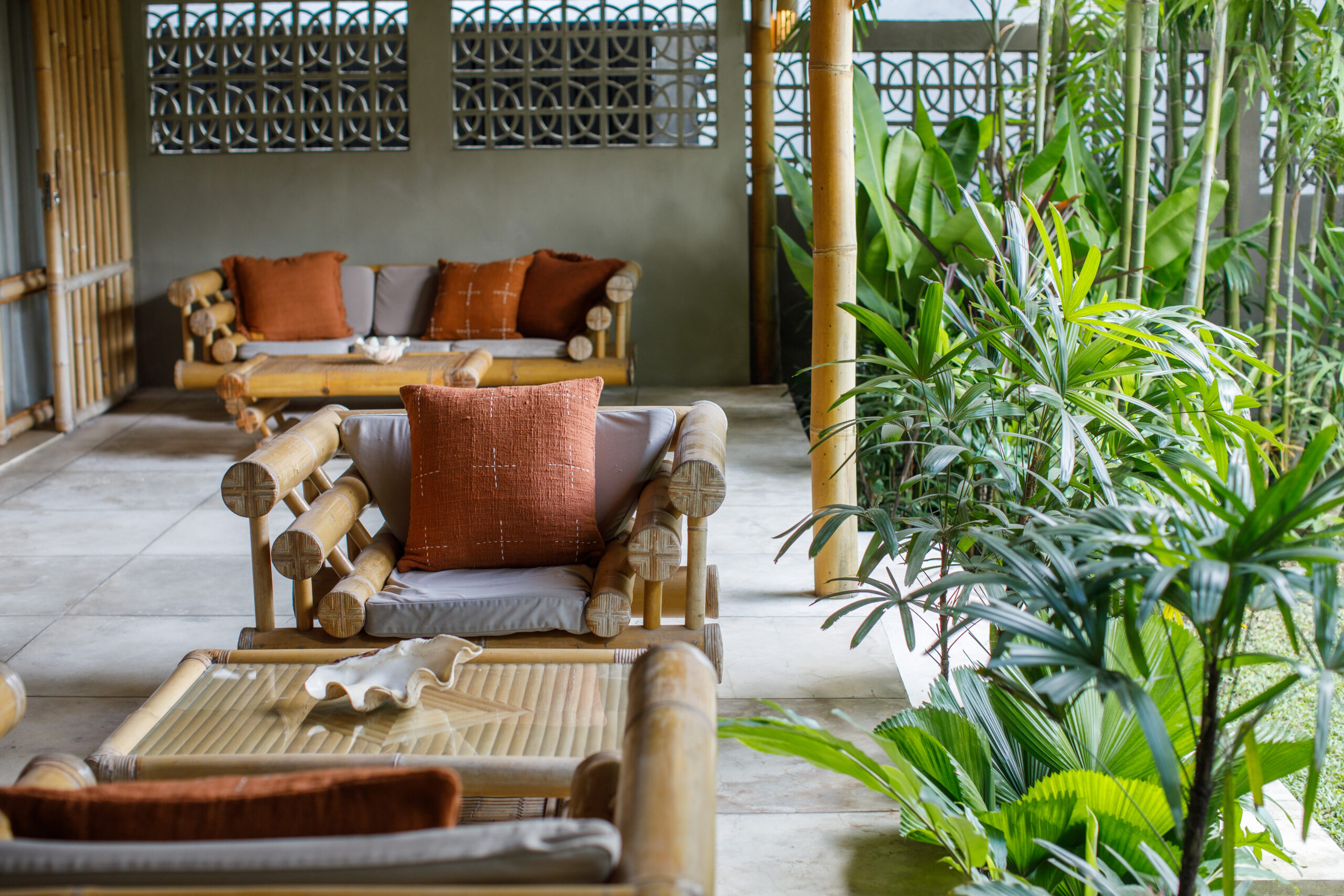 bloomfield_hotel_umalas_bali_pool_suites_room_(13)