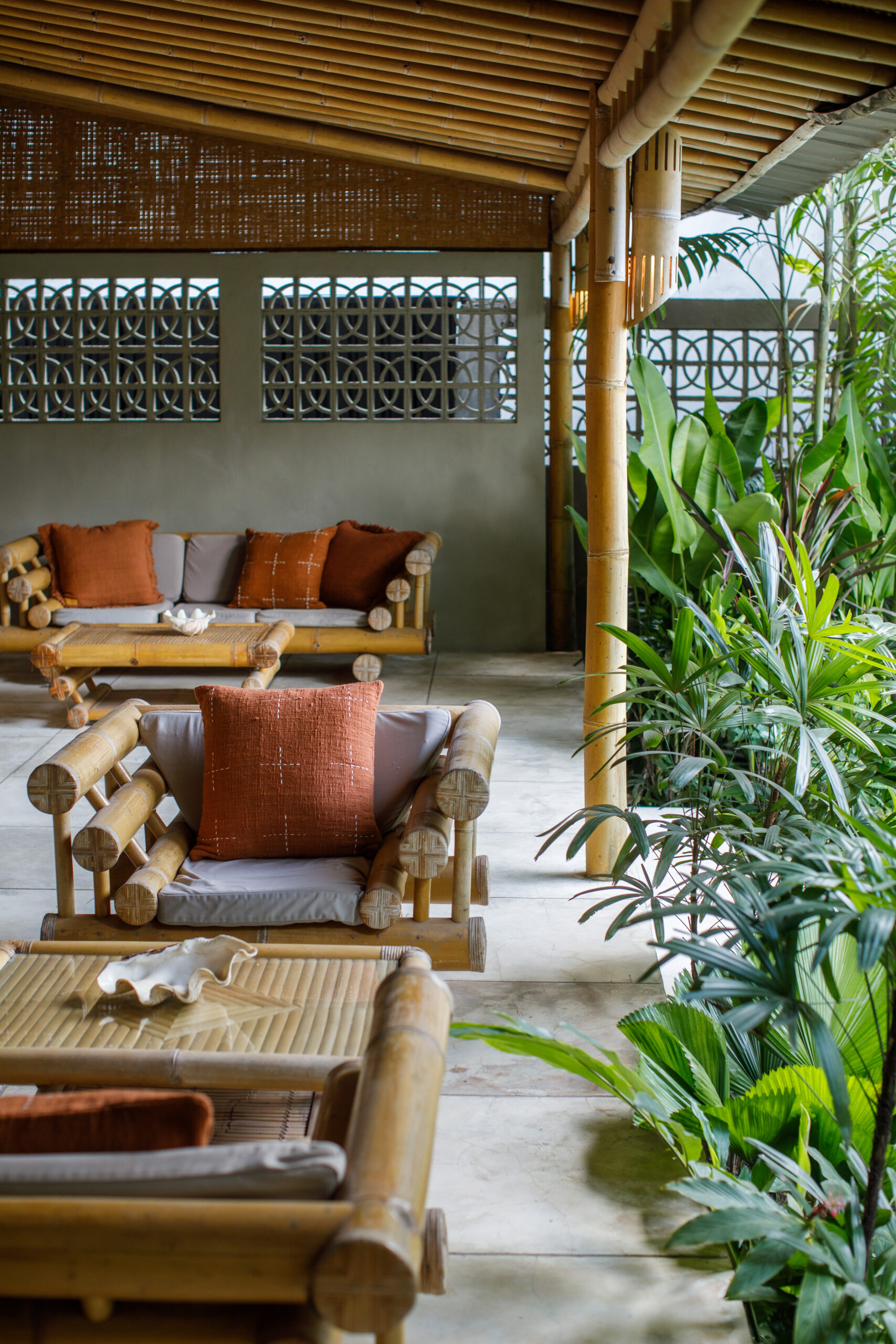 bloomfield_hotel_umalas_bali_pool_suites_room_(14)